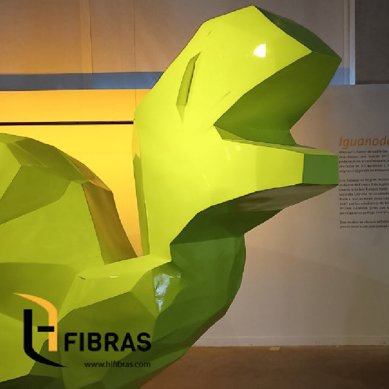 escultura fibra de vidrio